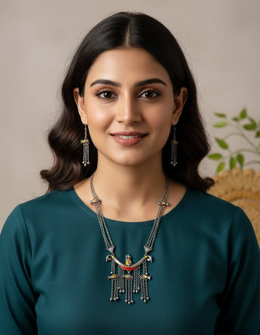 Statement Black Polish Pendant Set