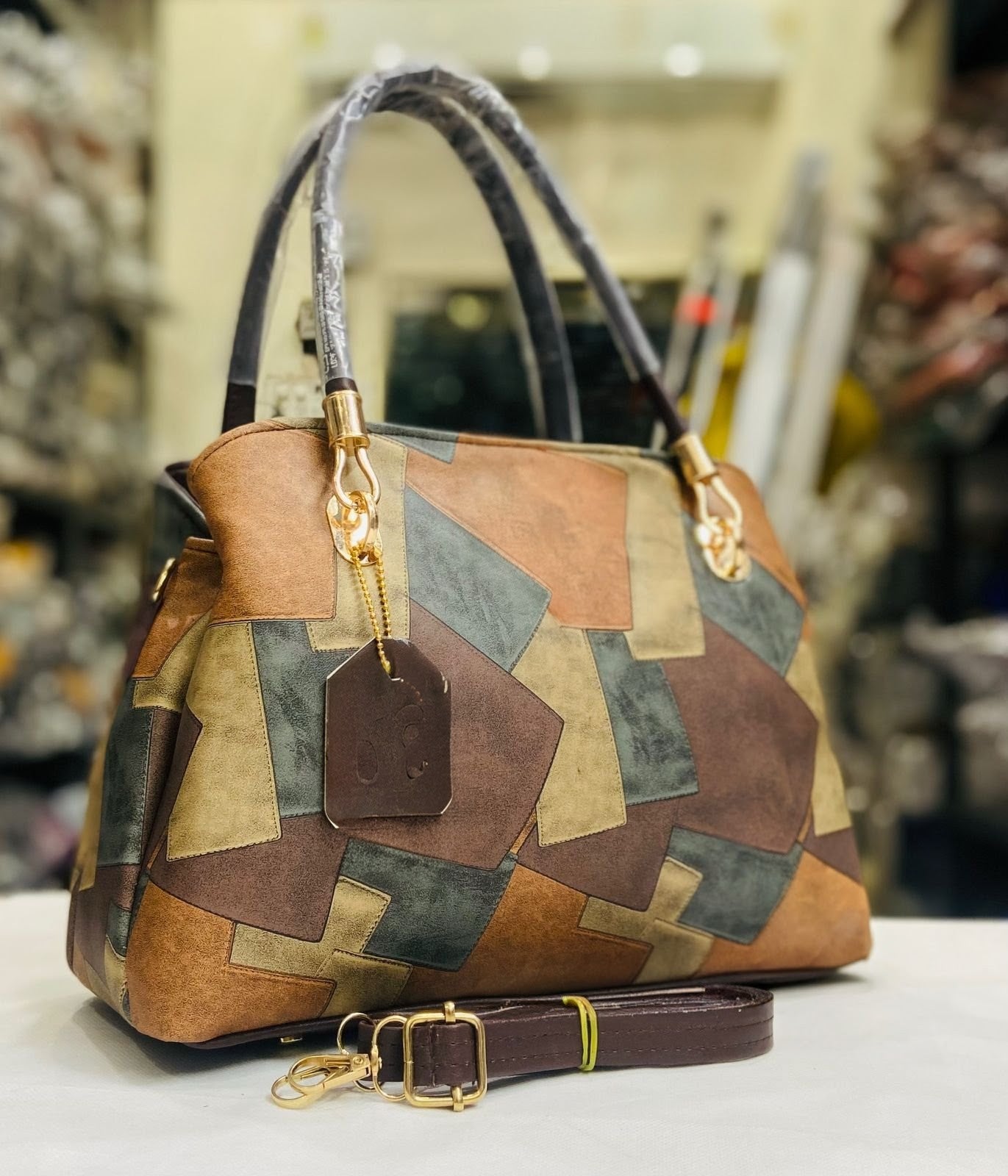 Abstract Printed Ladies Hand Bag