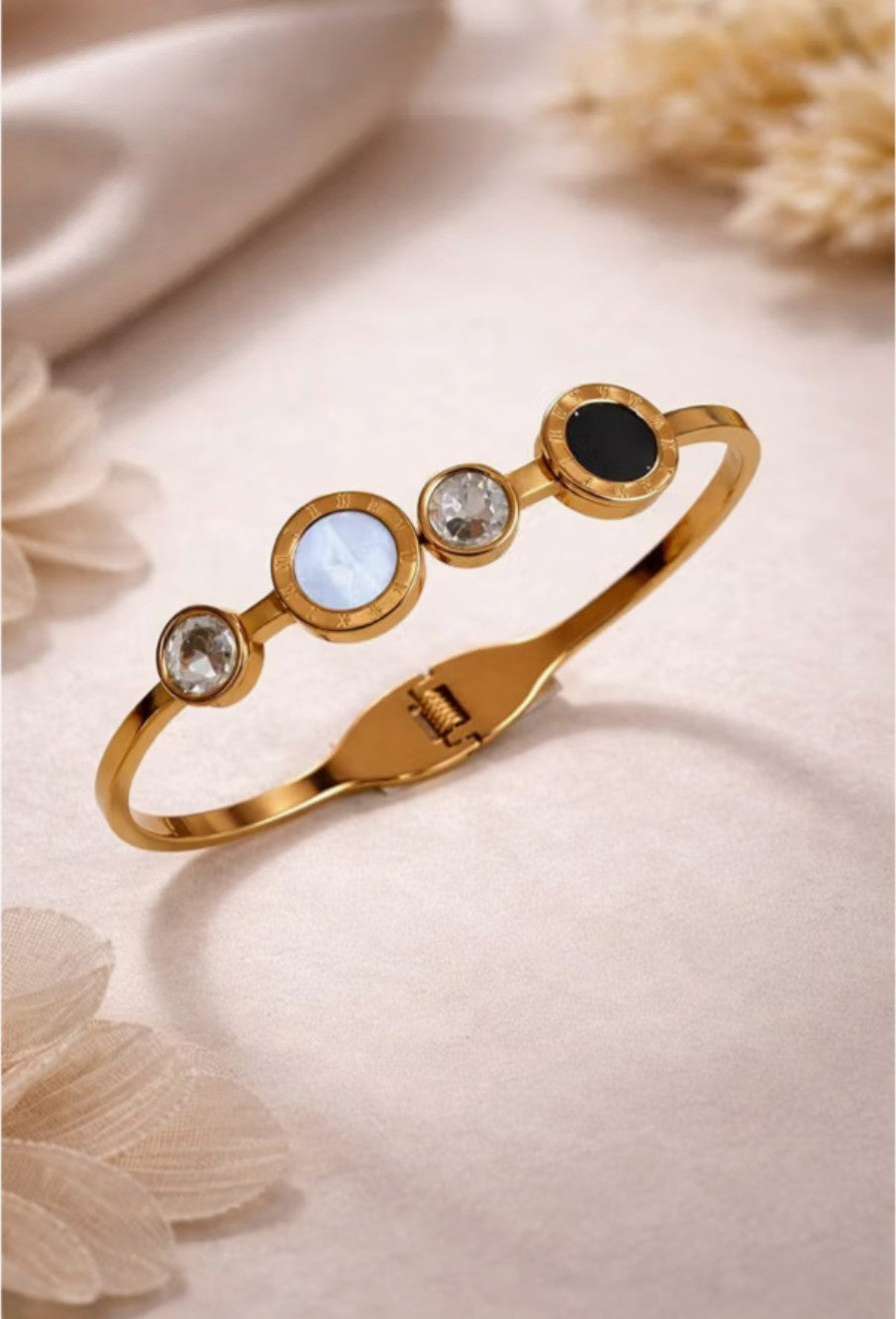 Anti Tarnish Openable Sleek Bangle