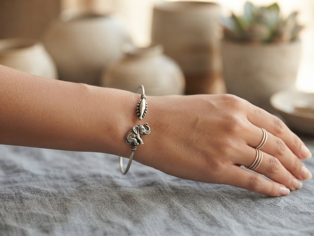 Oxidised Openable Sleek Bangle for Women