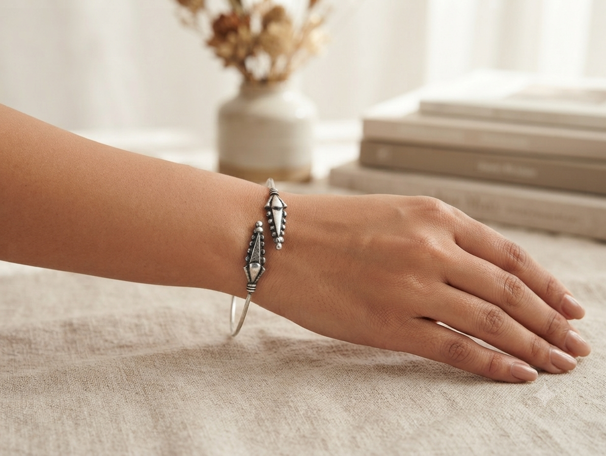 Oxidised Openable Sleek Bangle for Women